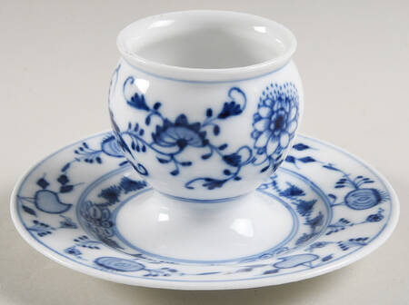 Blue Onion (Smooth) Mustard with Attached Underplate No Lid