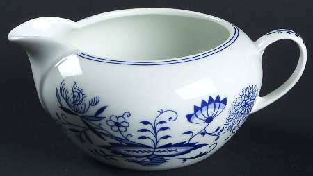 Blue Onion (Smooth) Creamer