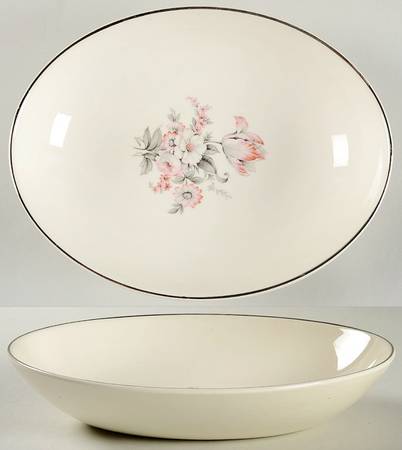 TST224 8" Oval Vegetable Bowl