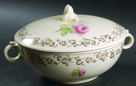 1958-1-2 Round Covered Vegetable