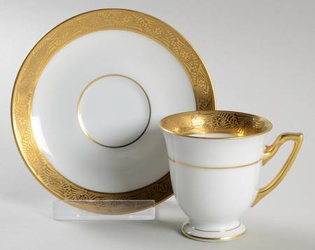 9134 Footed Demitasse Cup & Saucer Set