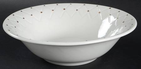 Golden Quilt 9" Round Vegetable Bowl