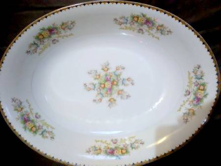 TI2 9" Oval Vegetable Bowl