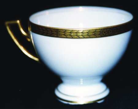 537 Footed Cup