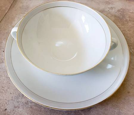 THO140 Flat Cream Soup Bowl & Saucer Set
