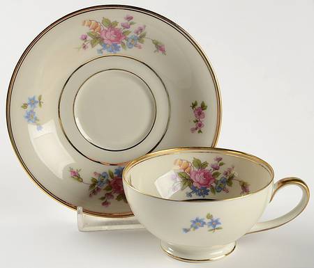 Queensrose (Smooth #159) Footed Demitasse Cup & Saucer Set