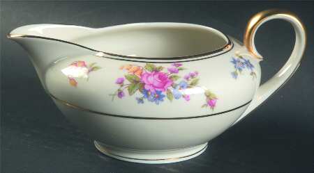 Queensrose (Smooth #159) Creamer