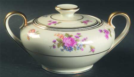 Queensrose (Smooth #159) Sugar Bowl & Lid
