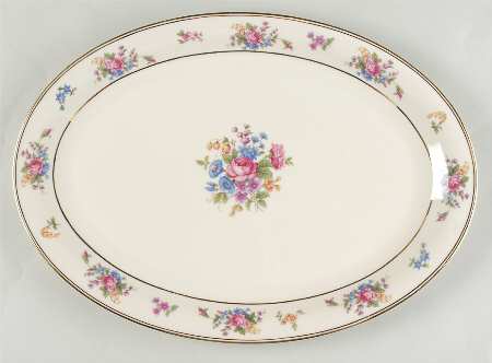 Queensrose (Smooth #159) 15" Oval Serving Platter