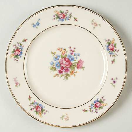 Queensrose (Smooth #159) Dinner Plate