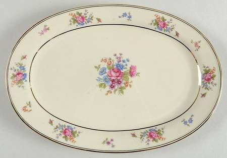 Queensrose (Smooth #159) 12" Oval Serving Platter
