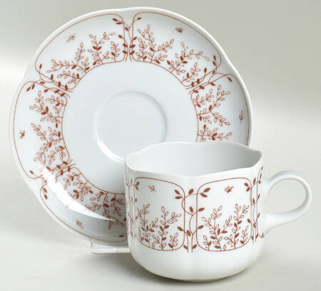 Brown Fleur Flat Cup & Saucer Set