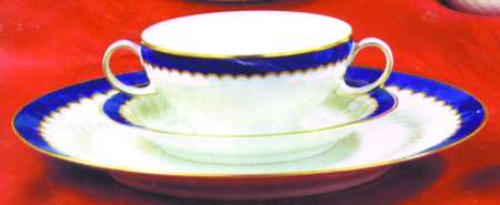 Petershof Flat Cream Soup Bowl & Saucer Set