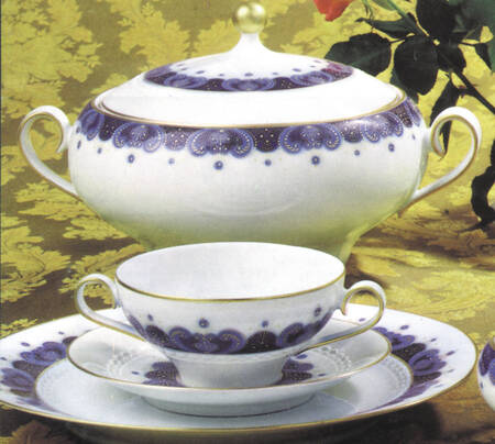 Menuett Flat Cream Soup Bowl & Saucer Set