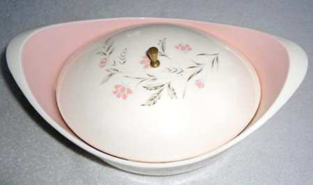 Spring Glory 1.5 Quart Oval Covered Casserole
