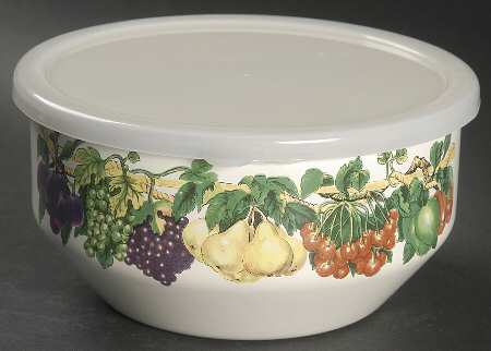 Kensington Garden 7" Metal Bowl & Plastic Lid