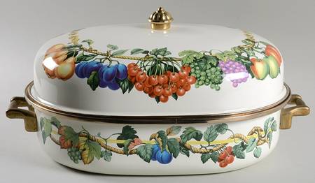 Kensington Garden Oval Covered Metal Roaster