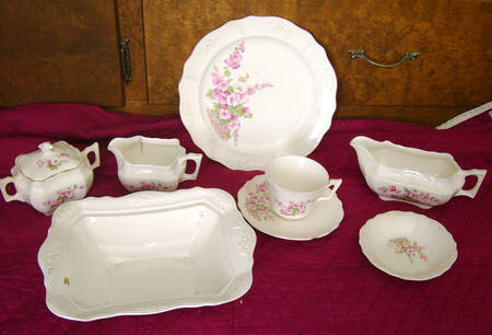 THP12 Sugar Bowl & Lid