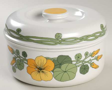 Nasturtium 1.5 Qt Round Covered Casserole