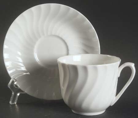 Cascade Flat Cup & Saucer Set