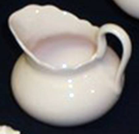 TUS47 Creamer