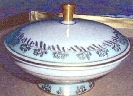 01-219 Round Covered Vegetable