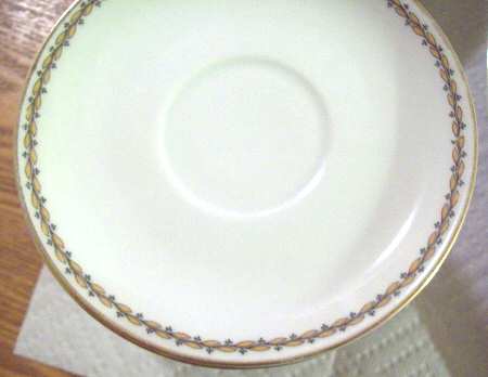 2790 Saucer