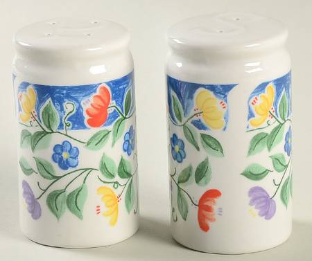 Nicole Salt & Pepper Set