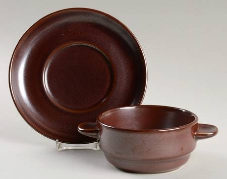 Kombination Braun Flat Cream Soup Bowl & Saucer Set