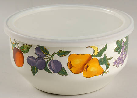 Essence 7" Metal Bowl & Plastic Lid