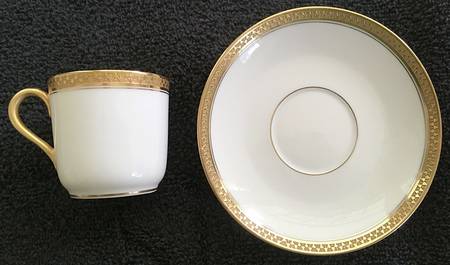 TRV283 Flat Demitasse Cup & Saucer Set