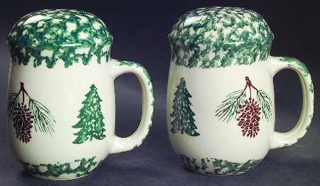 Pine Cone Salt & Pepper Set