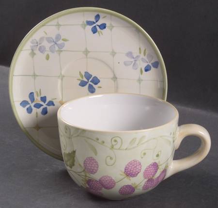 Evelyn Breakfast Cup & Saucer Set