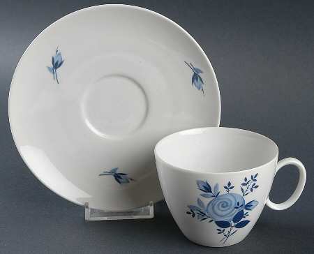 THO189 Flat Cup & Saucer Set