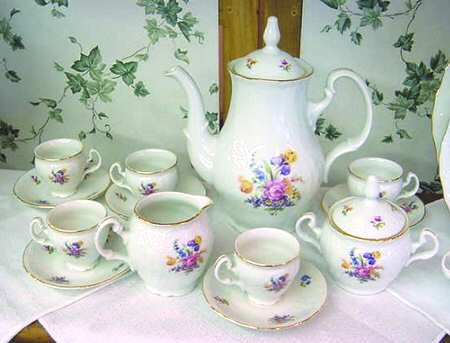 THU181 Sugar Bowl & Lid