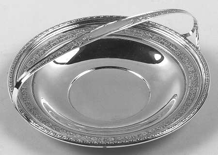 Virginia Carvel (Sterling, 1919, Hollowware) Sterling Handled Bon Bon