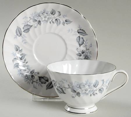 Windermere Footed Cup & Saucer Set