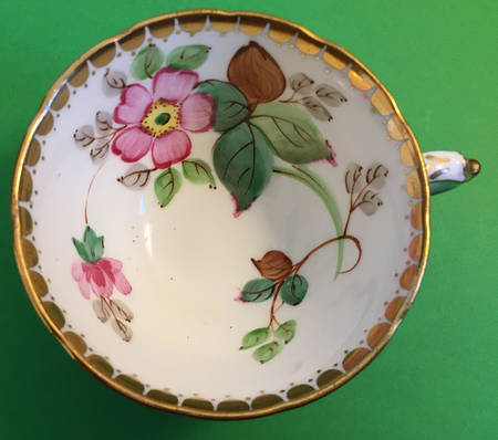 C8440 Footed Cup