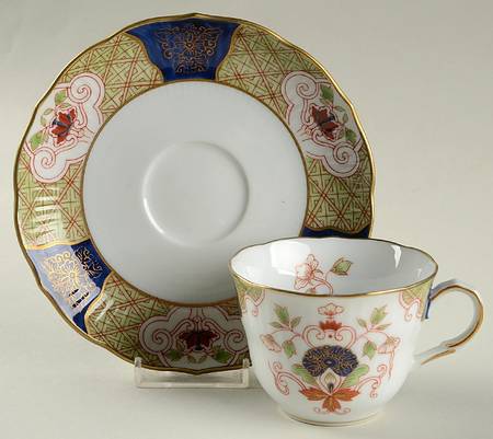 Oriental Garden Flat Cup & Saucer Set