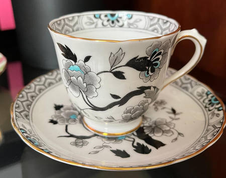 C9390 Footed Demitasse Cup & Saucer Set