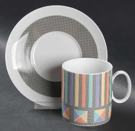 Trend 3 Flat Cup & Saucer Set