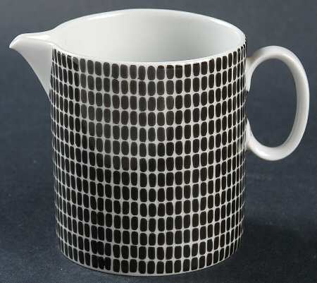 Onyx Grey Creamer