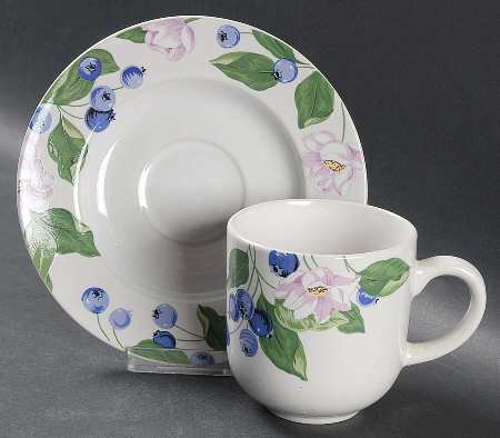 Blueberry Social Flat Cup & Saucer Set