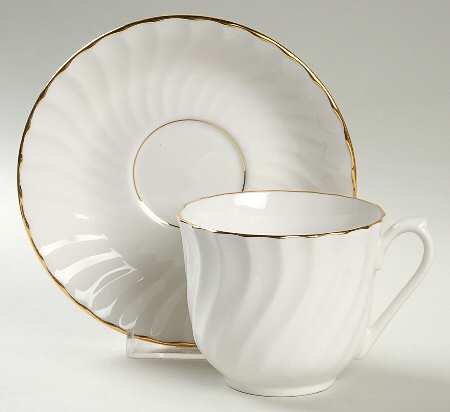 Cascade Gold Flat Cup & Saucer Set