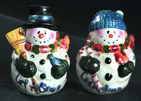 Winterland Christmas Figural Salt & Pepper Set