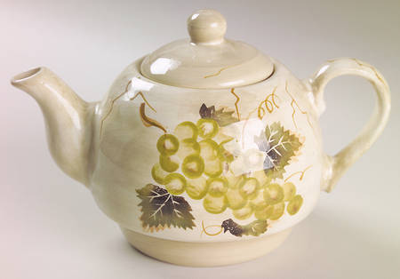 Cabernet (Semi Scallop, Rippled) Teapot for Individual Teapot & Lid with Cup