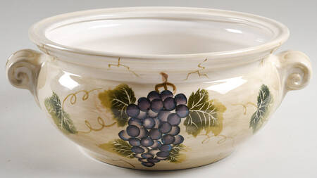 Cabernet (Semi Scallop, Rippled) Tureen No Lid