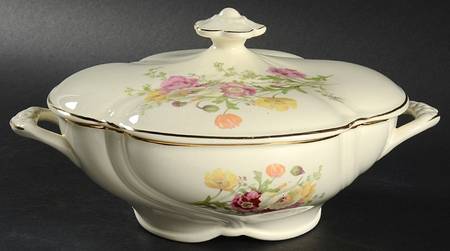 1629 Round Covered Vegetable