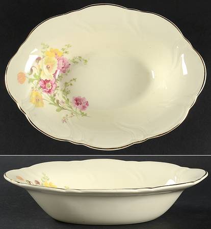 1629 9" Oval Vegetable Bowl
