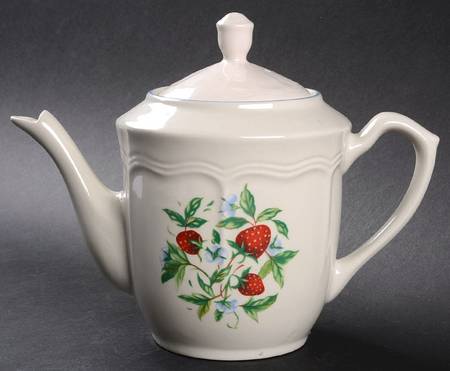 Susana Teapot & Lid
